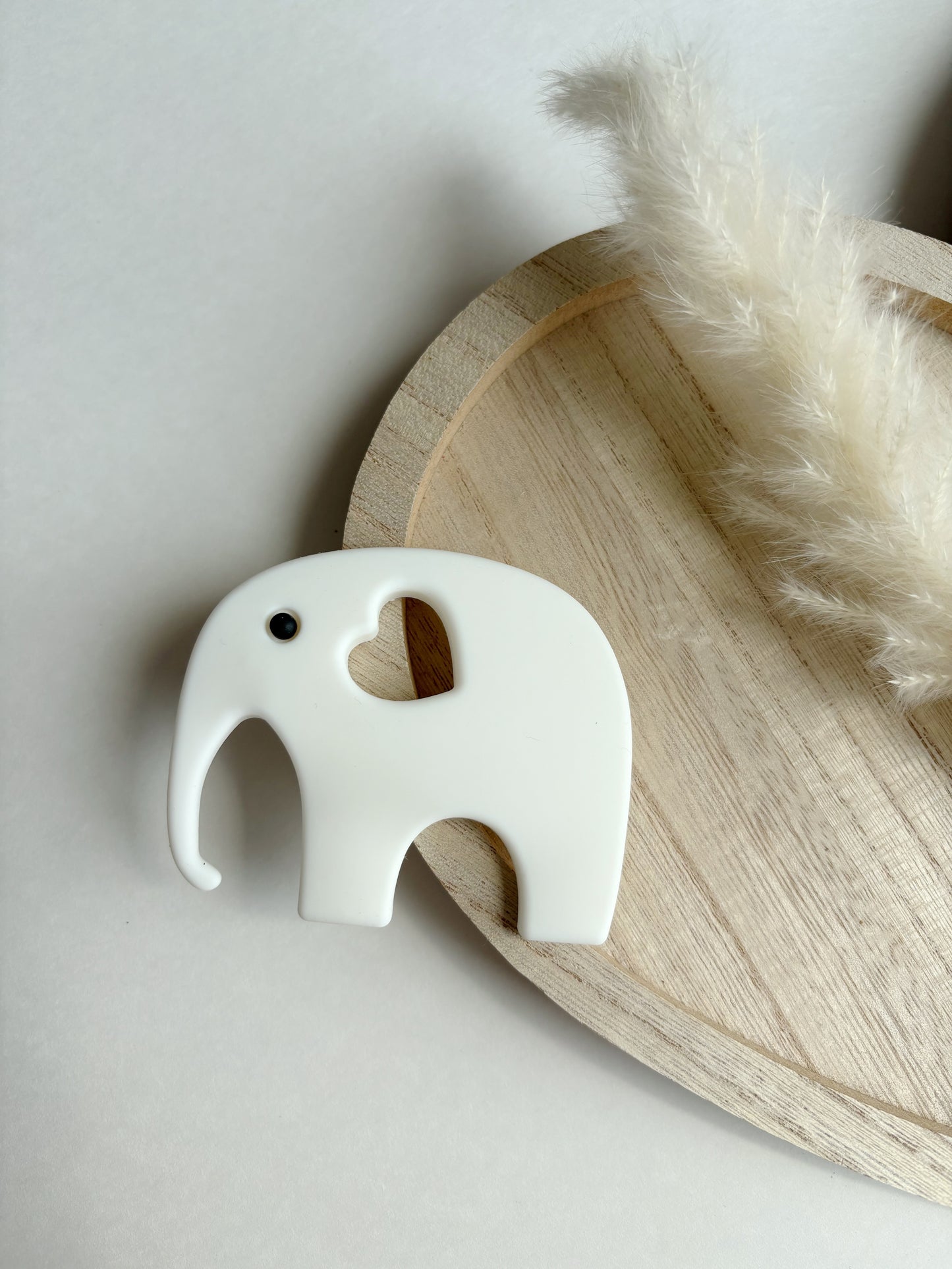 WHITE ELEPHANT SILICONE TEETHER
