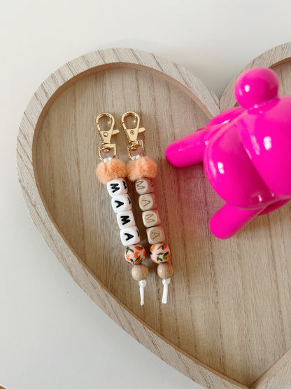 PEACHY MAMA KEYCHAIN