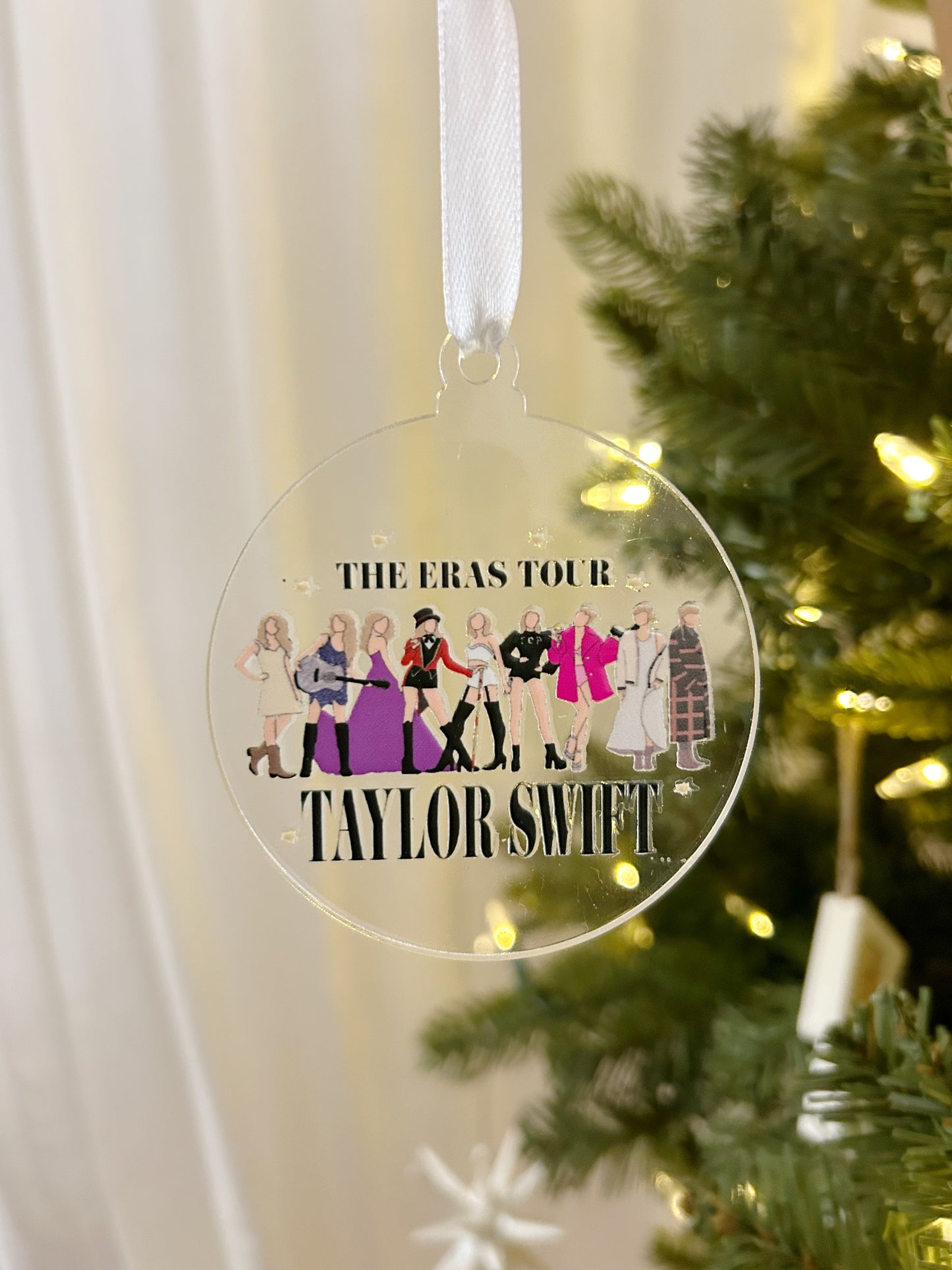 SWIFTIE // ORNAMENTS