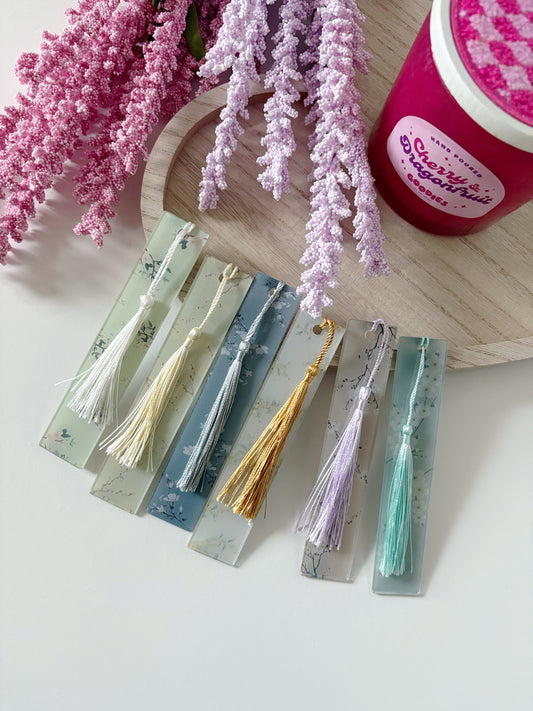PASTEL FLORAL BOOKMARKS